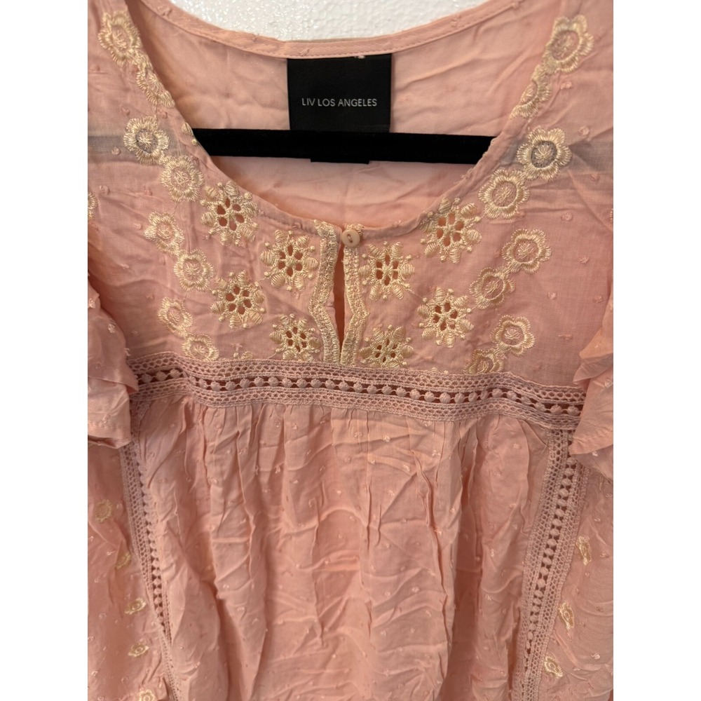 LIV Los Angeles NWOT Pink Embroidery Boho Top Size 2X (Measures to Size XL) - Picture 3 of 6